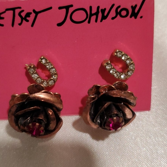 Betsey Johnson Stud Earrings - Picture 2 of 2